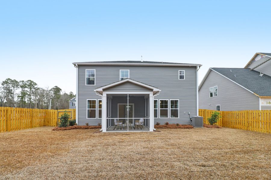 Representative exterior details of a home built from the Bradley II by Great Southern Homes in Sedona, Greenville (Image 53).