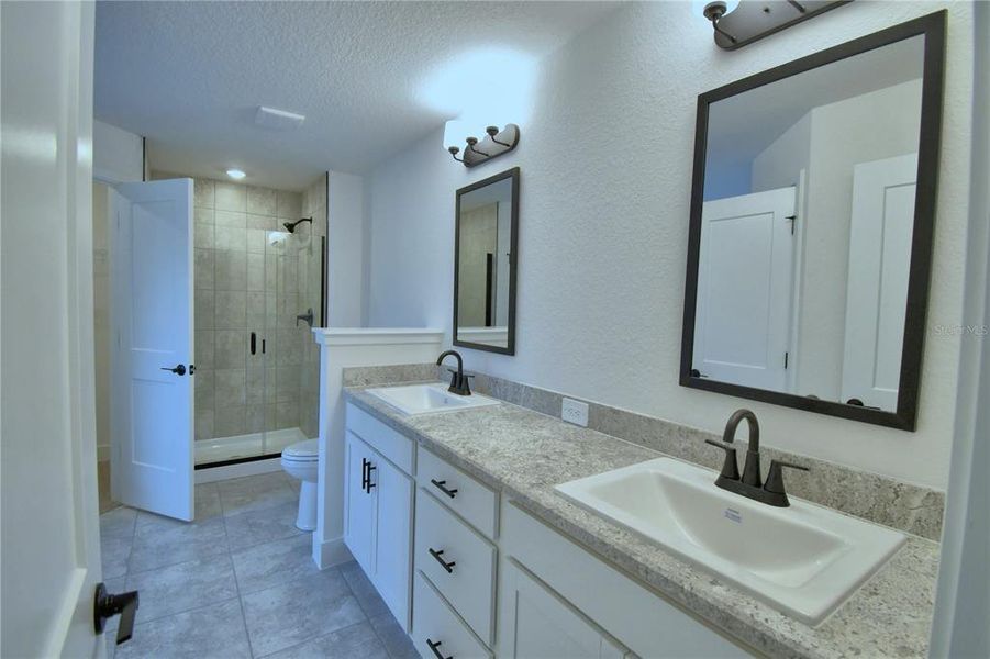 Furnished interior view inside a new home in Cadence Crossing, Auburndale (Image 16). Furnished interior view inside a new home in Cadence Crossing, Auburndale (Image 16).