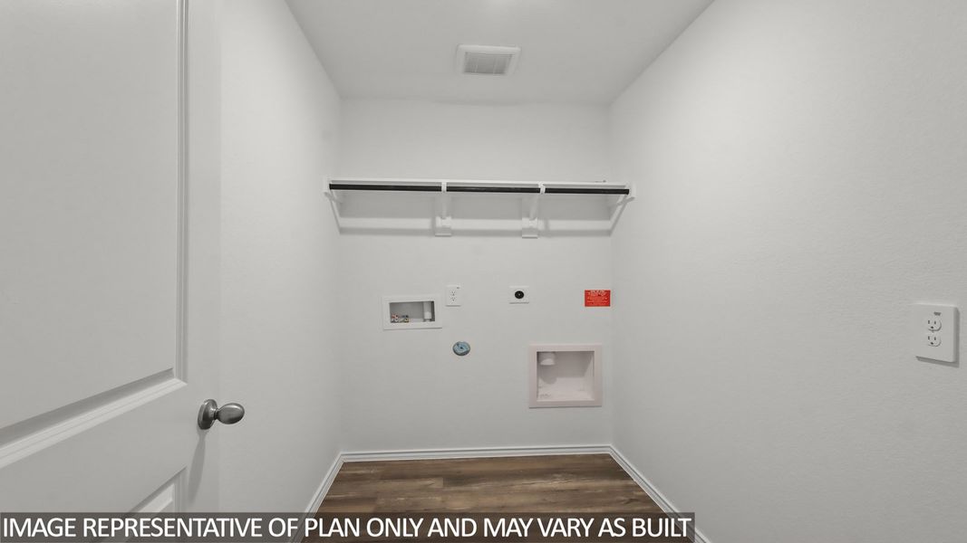 Spacious, unfurnished interior of a new home in Grand Pines, Magnolia (Image 16).