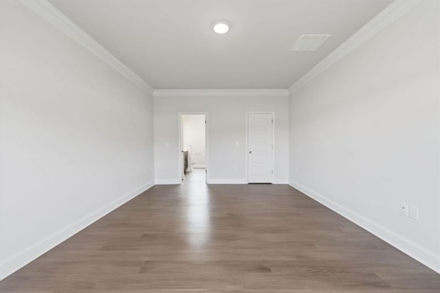 Spacious, unfurnished interior of a new home in Sullivans Reserve, Walkertown (Image 58).