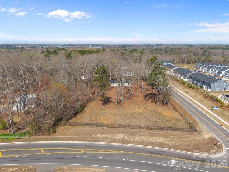 Site preparation for new homesites in , Charlotte (Image 7).