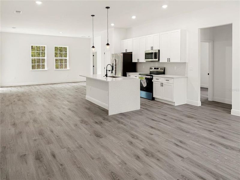 Image 29 of a home in .