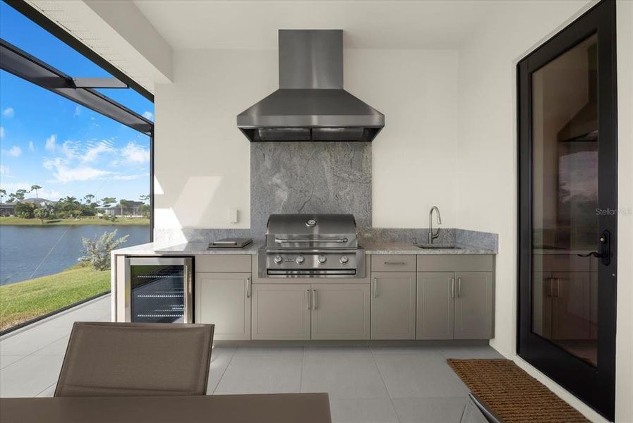 Exterior details and patio area of a home in , Placida (Image 23).