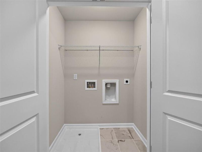 Spacious, unfurnished interior of a new home in High Shoals, Dallas (Image 16). Spacious, unfurnished interior of a new home in High Shoals, Dallas (Image 16).
