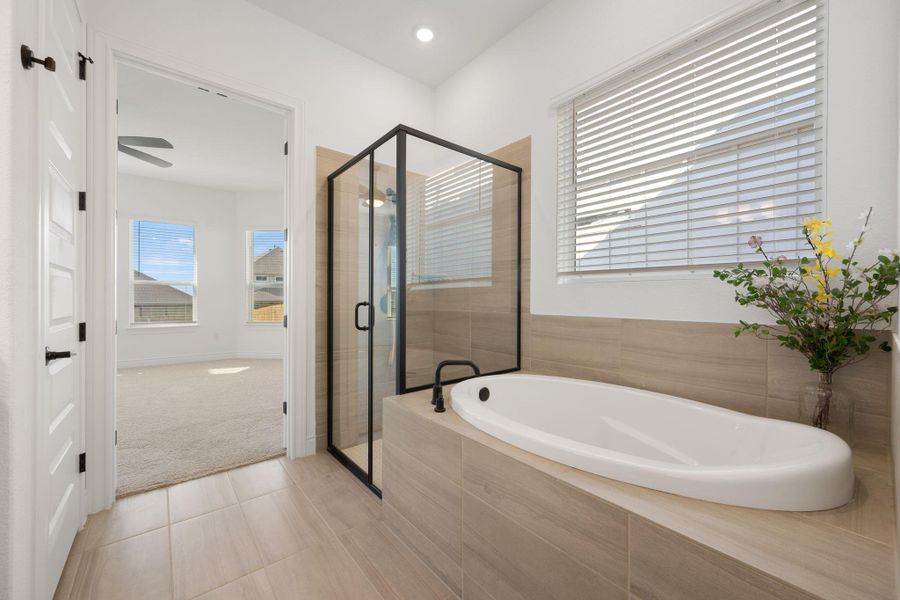 Furnished interior view inside a new home in Cedar Brook, Leander (Image 10).