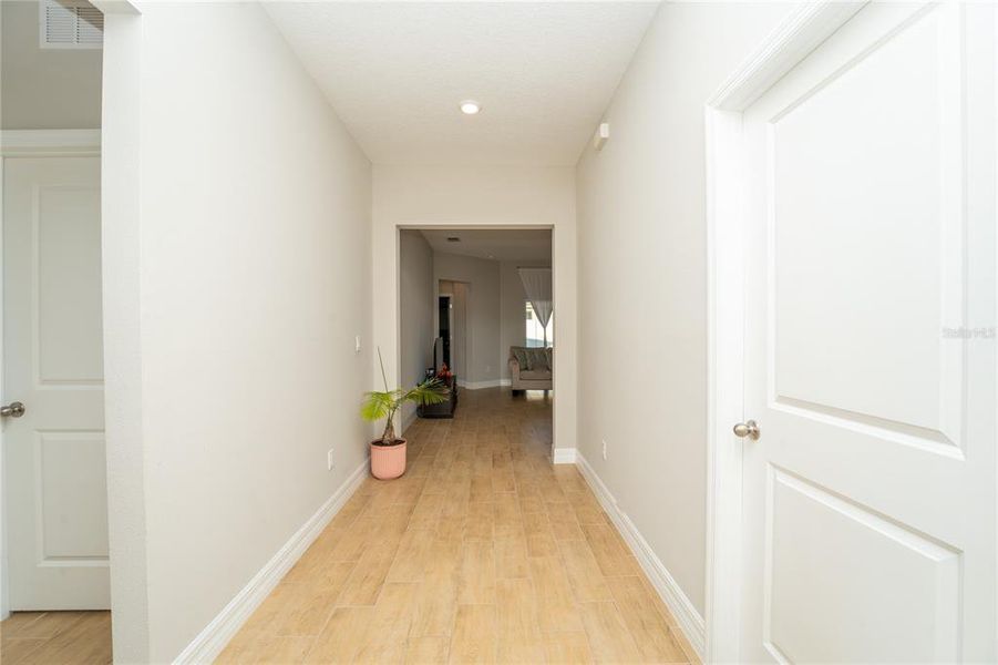 Spacious, unfurnished interior of a new home in Prairie Oaks, St. Cloud (Image 13). Spacious, unfurnished interior of a new home in Prairie Oaks, St. Cloud (Image 13).