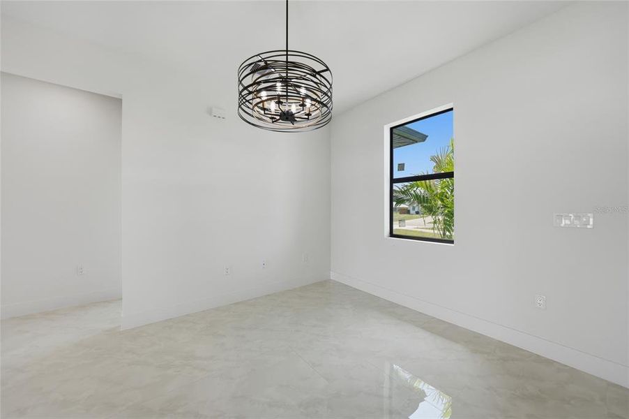 Spacious, unfurnished interior of a new home in , Englewood (Image 19).