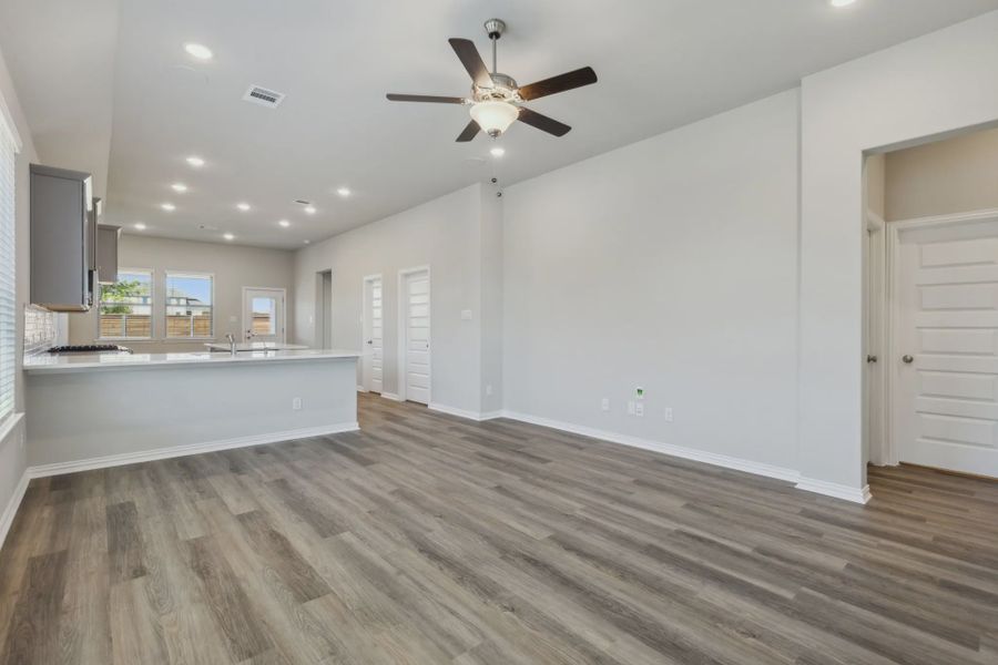 Representative unfurnished interior of a home built from the Tucson by Chesmar Homes in Solterra Texas, Mesquite (Image 7).
