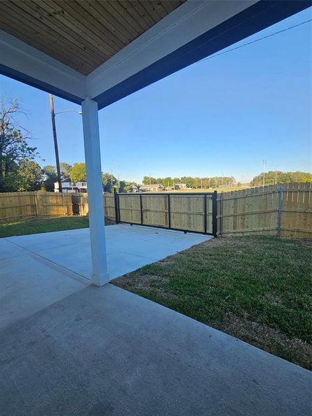 View of yard with a patio