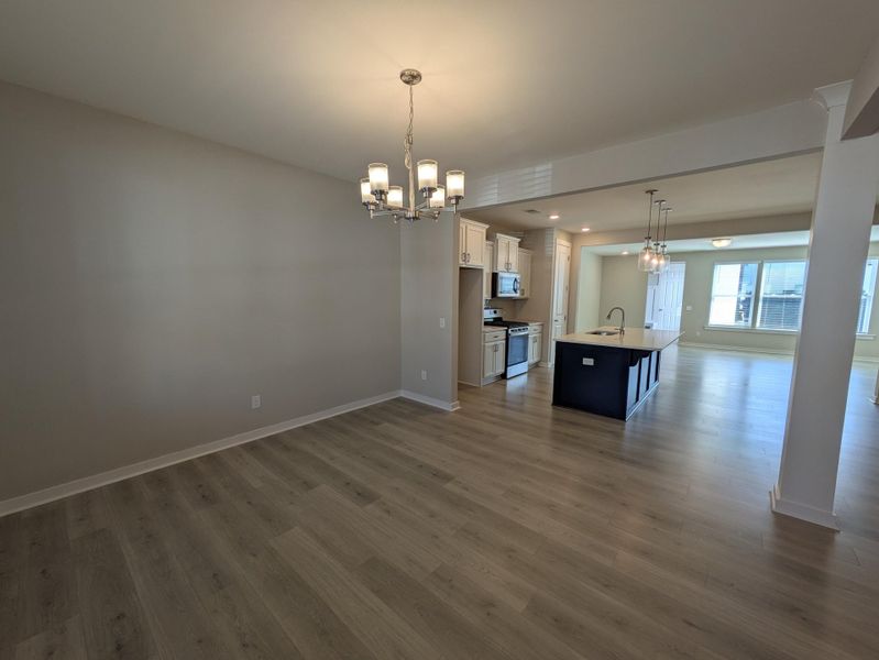Spacious, unfurnished interior of a new home in , Ravenel (Image 11).