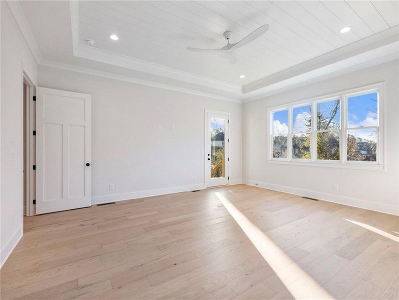 Spacious, unfurnished interior of a new home in , Buford (Image 51).