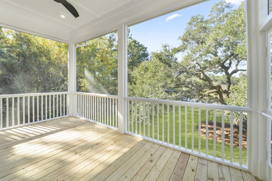 Exterior details and patio area of a home in , Charleston (Image 3).