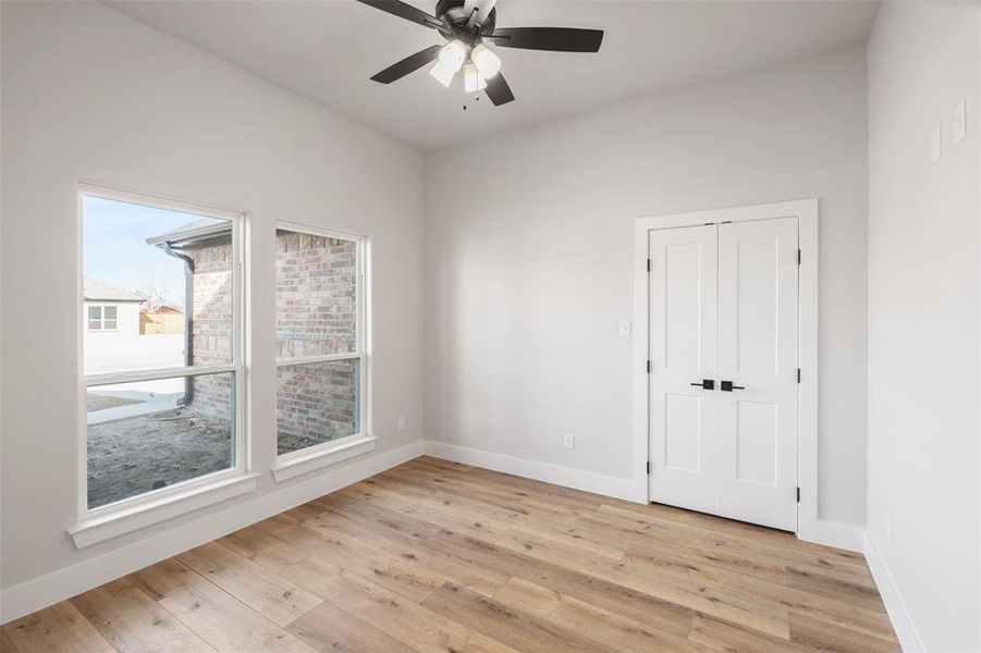 Spacious, unfurnished interior of a new home in , Mabank (Image 27). Spacious, unfurnished interior of a new home in , Mabank (Image 27).