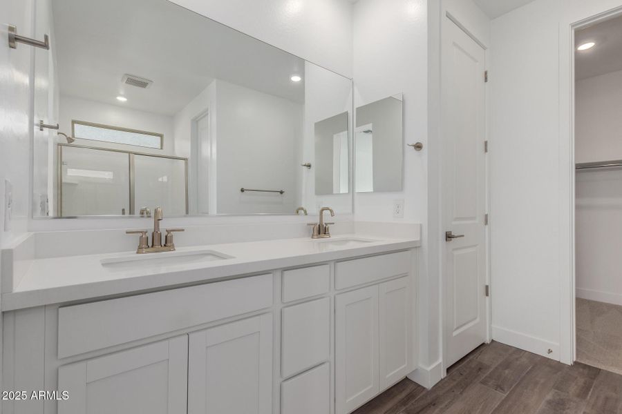 19 Mecklenburg 19 Mecklenburg