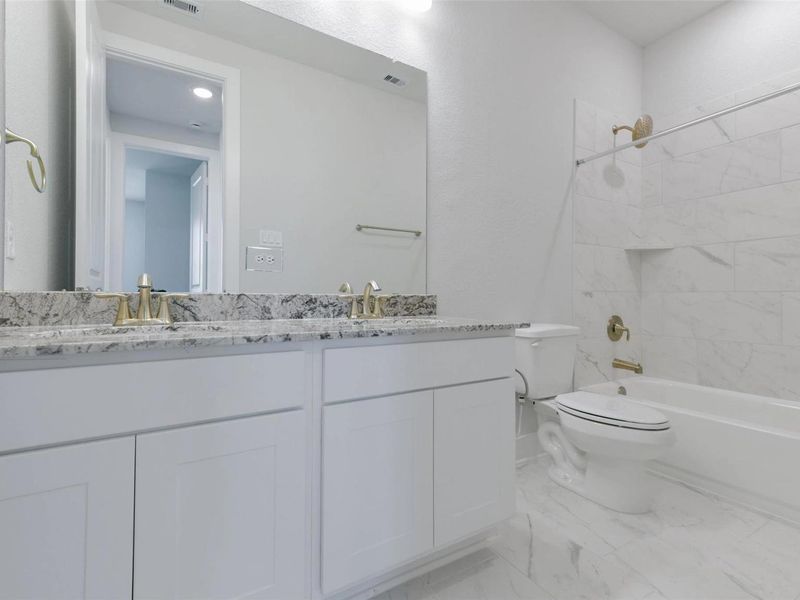 Furnished interior view inside a new home in Lago Mar, Texas City (Image 11). Furnished interior view inside a new home in Lago Mar, Texas City (Image 11).