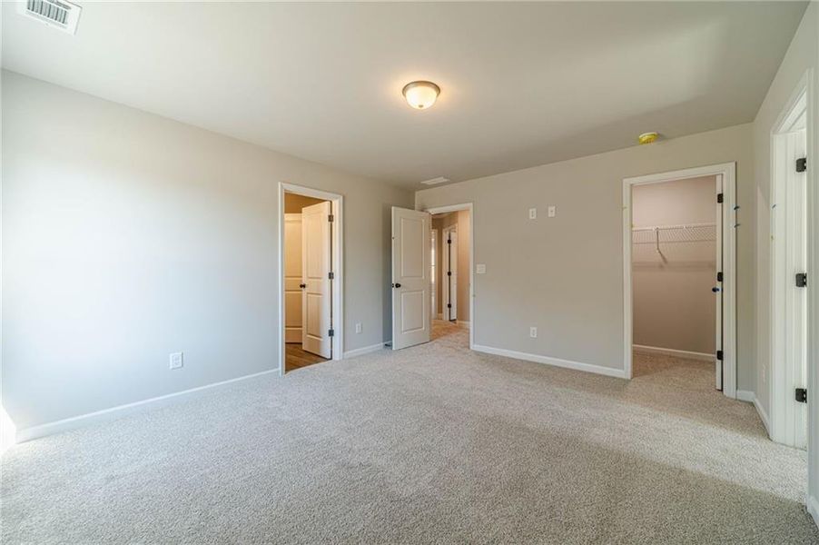 Spacious, unfurnished interior of a new home in , Covington (Image 34).