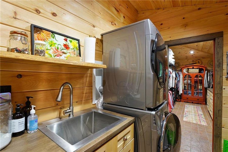 Close-up of interior finishes inside a home in , Epworth (Image 16).