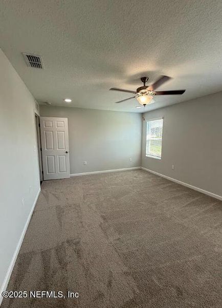 Spacious, unfurnished interior of a new home in , Jacksonville (Image 45).