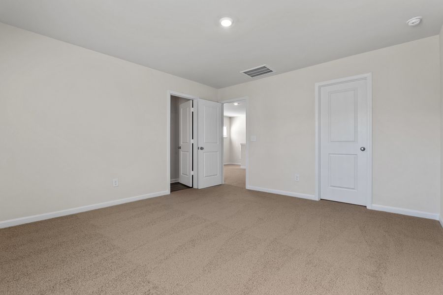 Representative unfurnished interior of a home built from the Birch A by McGuinn Homes in Reserves at Mill Creek, Columbia (Image 51).