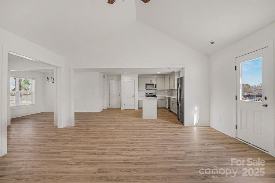 Spacious, unfurnished interior of a new home in , Statesville (Image 17).