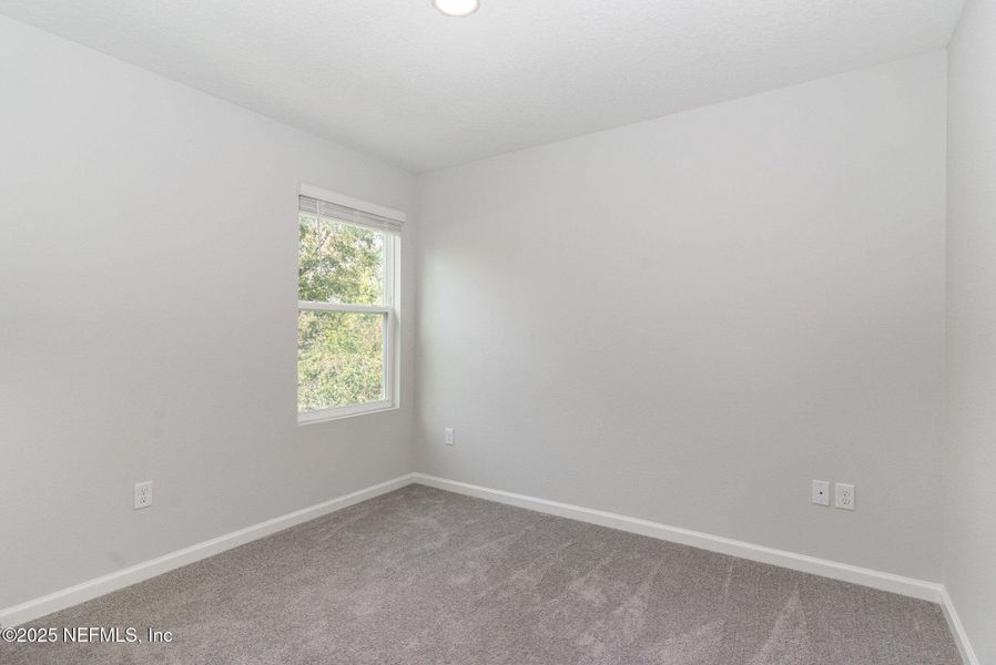 Spacious, unfurnished interior of a new home in , Jacksonville (Image 11).