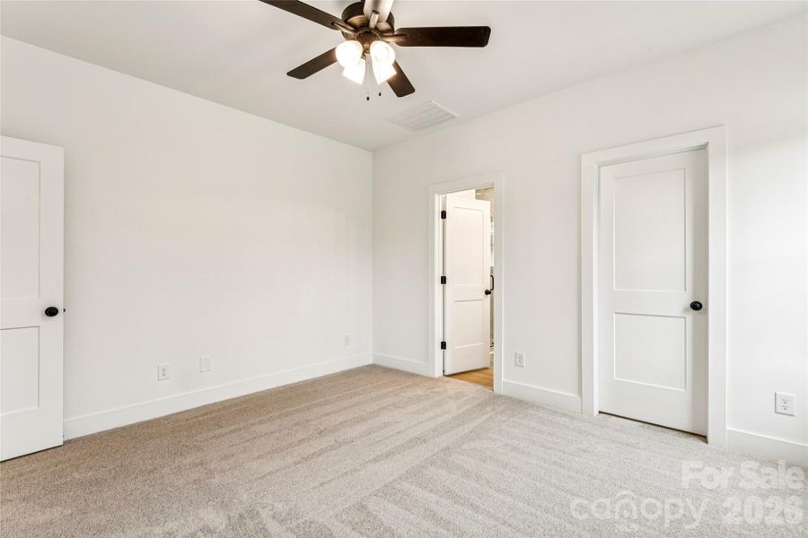 Spacious, unfurnished interior of a new home in , Rock Hill (Image 14).