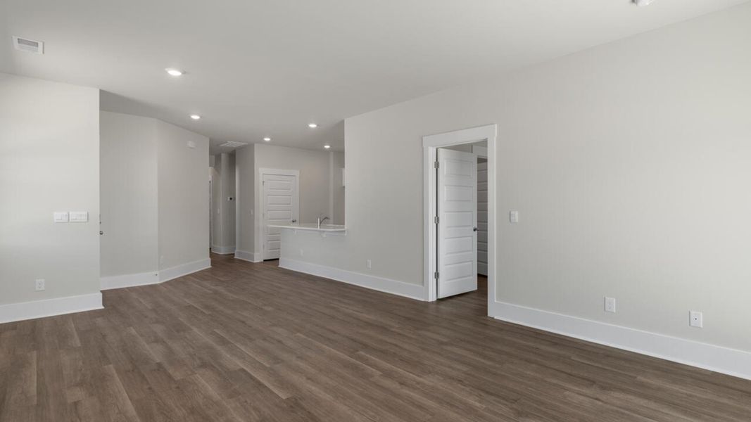 Spacious, unfurnished interior of a new home in Indigo Preserve Townhomes, Leland (Image 14).