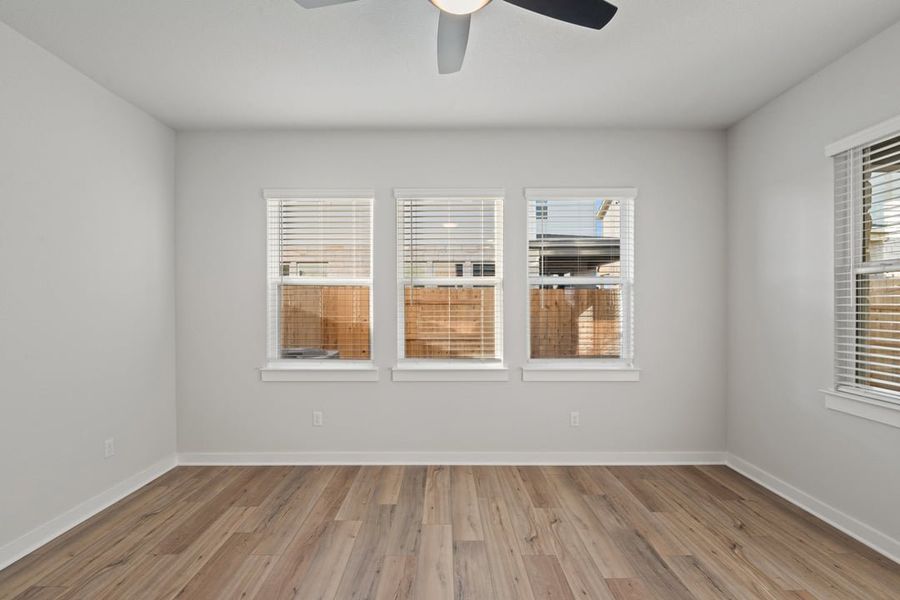 Spacious, unfurnished interior of a new home in Union Collection at Park Central, Georgetown (Image 30). Spacious, unfurnished interior of a new home in Union Collection at Park Central, Georgetown (Image 30).