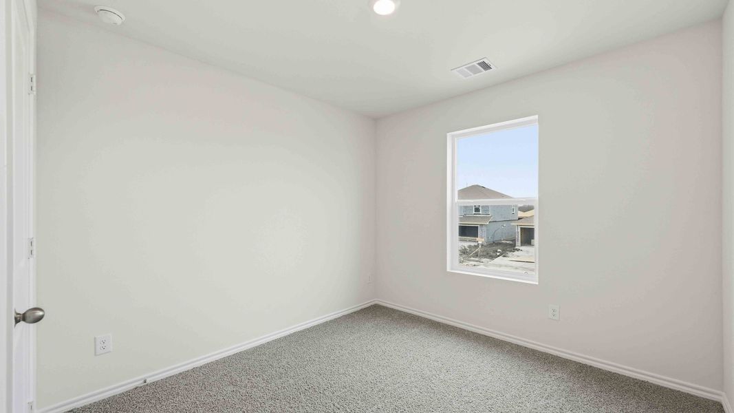 Representative unfurnished interior of a home built from the Davis by D.R. Horton in Maplewood Meadows, Forney (Image 20).