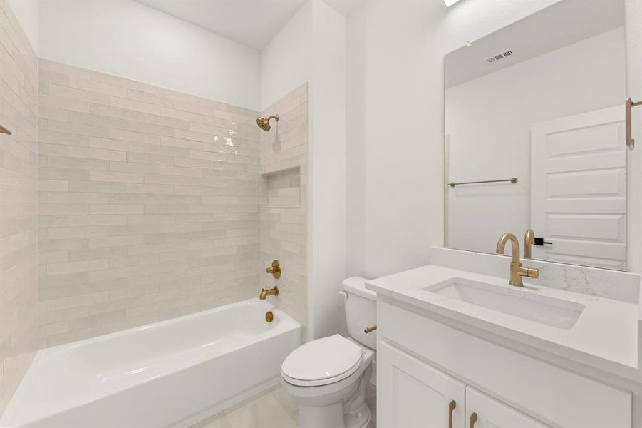 681 Capella - 5TH Bath 681 Capella - 5TH Bath