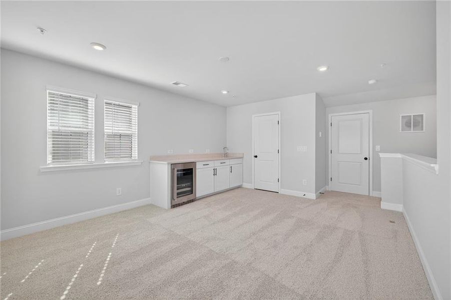 Spacious, unfurnished interior of a new home in 1871 Hollywood, Atlanta (Image 11).