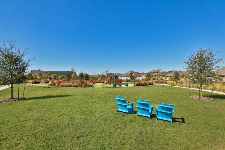 Community amenities in Bridgeland Creekland Village, Cypress (Image 20).