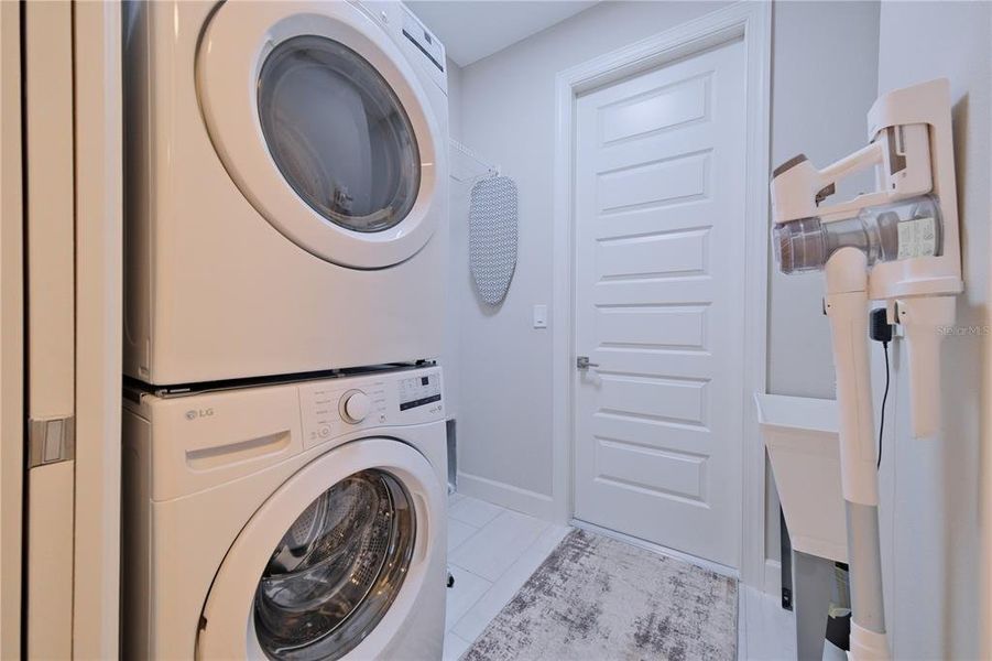 Image 40 of a home in .