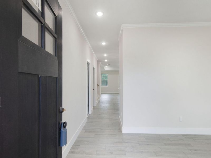 Spacious, unfurnished interior of a new home in , Cleveland (Image 15).