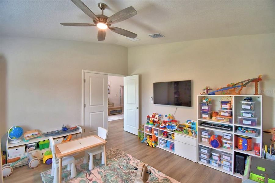 Furnished interior view inside a new home in Harmony at Lake Eloise, Winter Haven (Image 71).