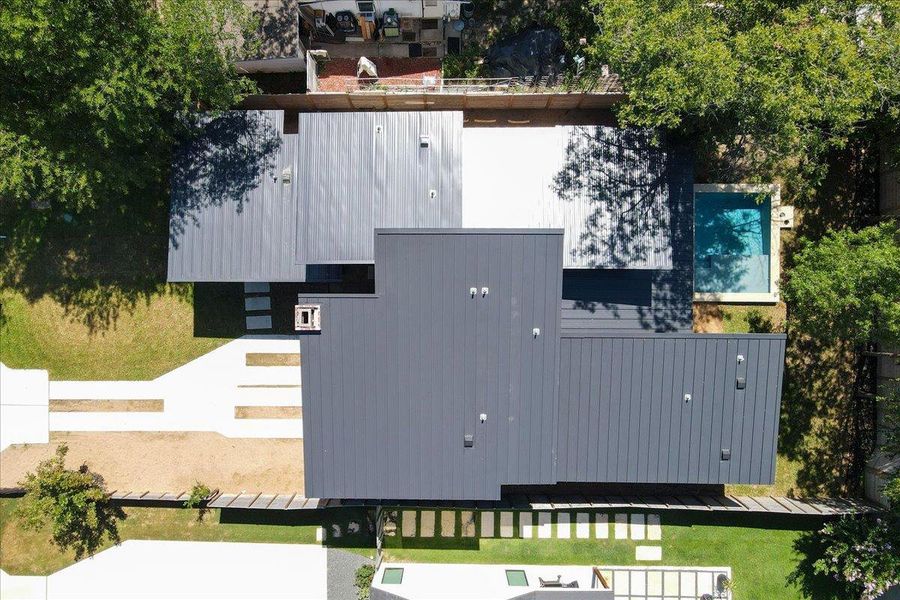 Image 36 of a home in . Image 36 of a home in .