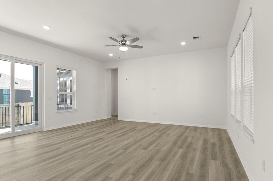 Spacious, unfurnished interior of a new home in Easton Park, Austin (Image 34).