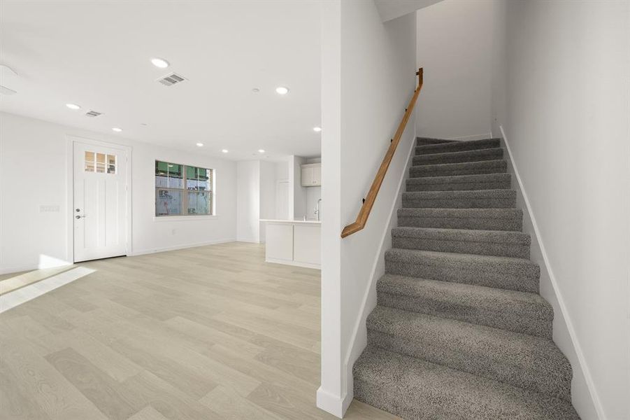 4619 Haws Trail_ 2572_Onyx- Stairs-1