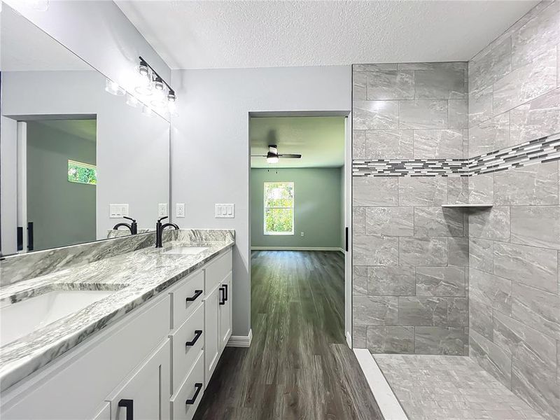 Furnished interior view inside a new home in , Lake Panasoffkee (Image 7).