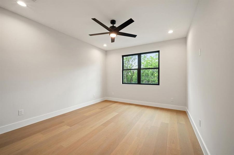 Spacious, unfurnished interior of a new home in , Dallas (Image 23). Spacious, unfurnished interior of a new home in , Dallas (Image 23).