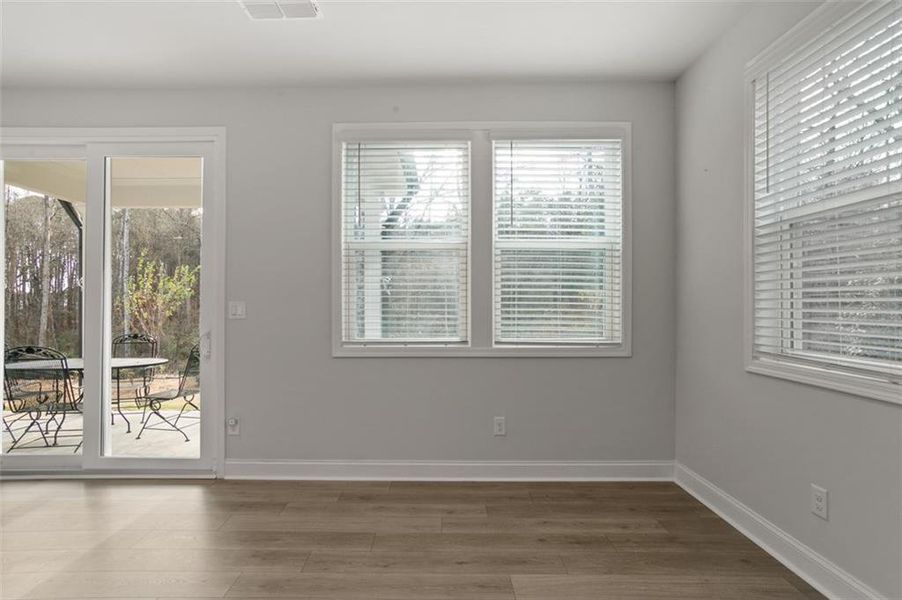 Spacious, unfurnished interior of a new home in Hillside Manor, Powder Springs (Image 29).