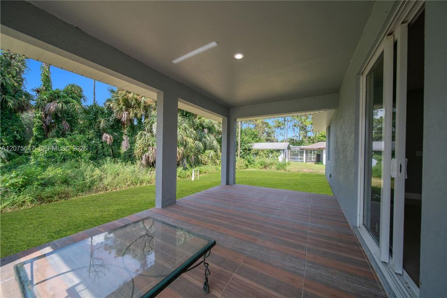 Exterior details and patio area of a home in , Lehigh Acres (Image 3).