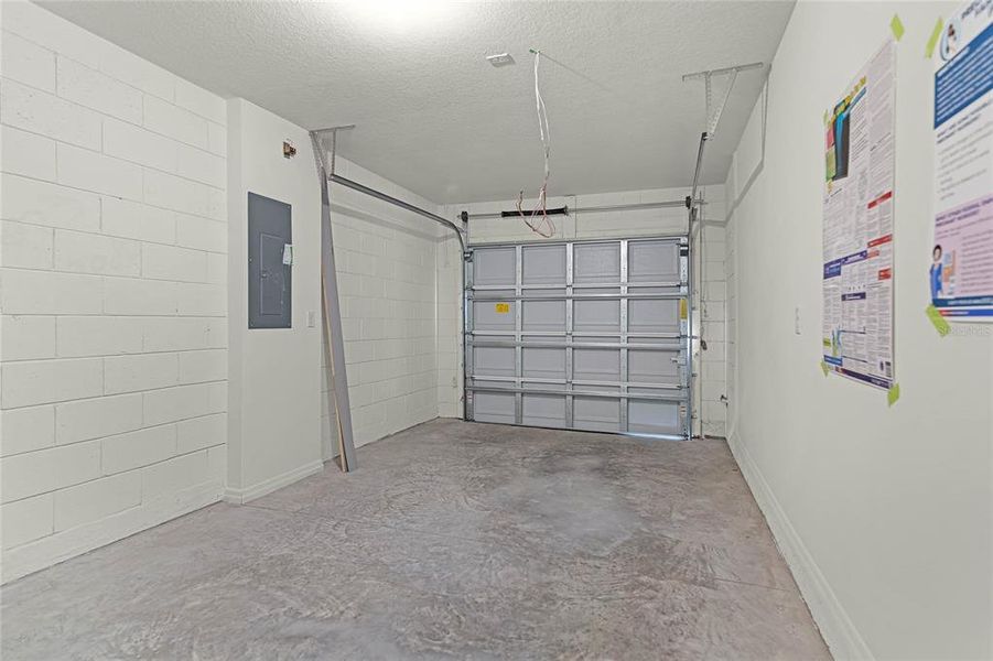 Image 33 of a home in .