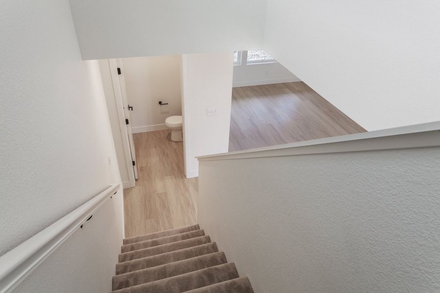 Spacious, unfurnished interior of a new home in Bloom, Fort Collins (Image 31).