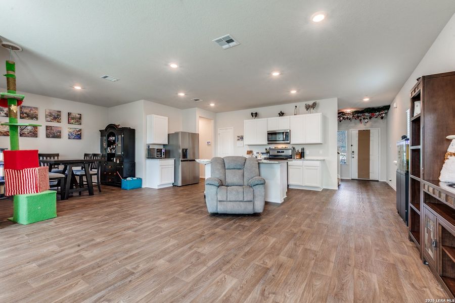 Furnished interior view inside a new home in Redbird Ranch, San Antonio (Image 16).