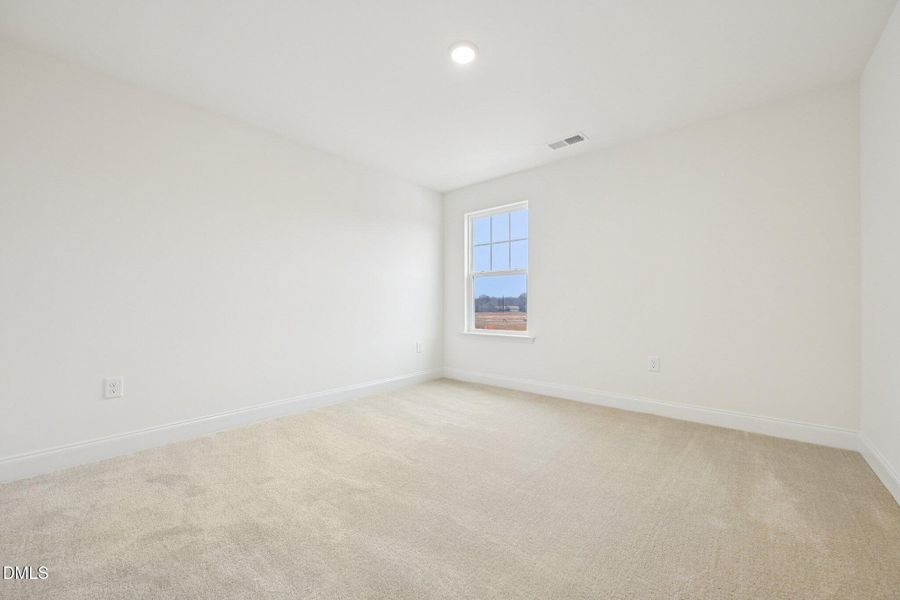 30-web-or-mls-Willow Cameron Wy-S0502-03