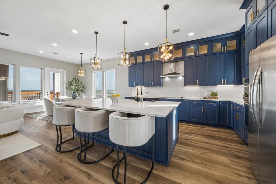 Stunning Chefs Kitchen with Oversized Island! Stunning Chefs Kitchen with Oversized Island!