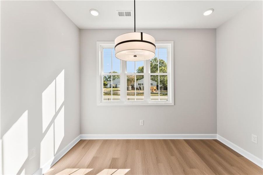Spacious, unfurnished interior of a new home in East Park Village, Kennesaw (Image 28). Spacious, unfurnished interior of a new home in East Park Village, Kennesaw (Image 28).