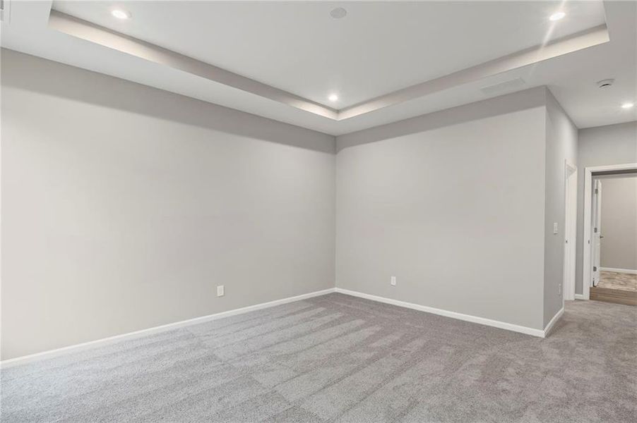 Spacious, unfurnished interior of a new home in Laurel Farms, Dallas (Image 19). Spacious, unfurnished interior of a new home in Laurel Farms, Dallas (Image 19).