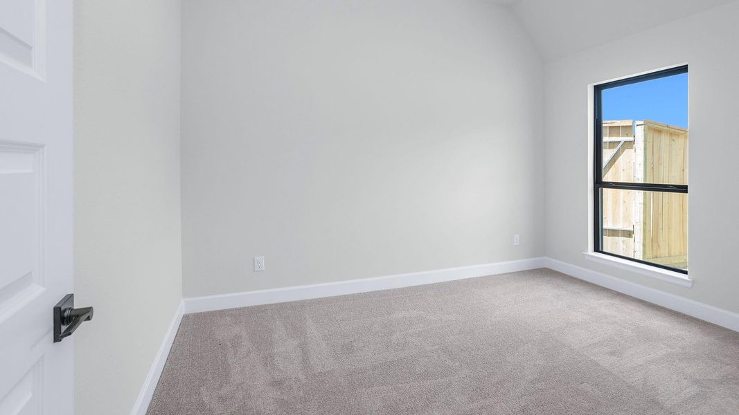 Spacious, unfurnished interior of a new home in Briarley, Montgomery (Image 12).